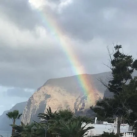 Cozy Vacation In Gigantes Daire *