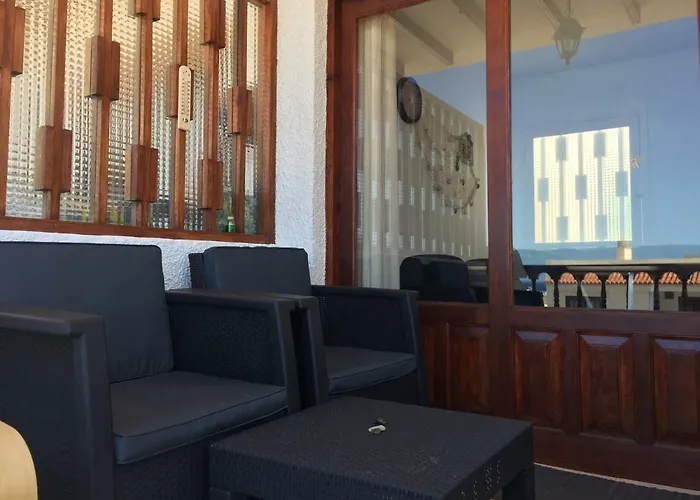 Cozy Vacation In Gigantes *